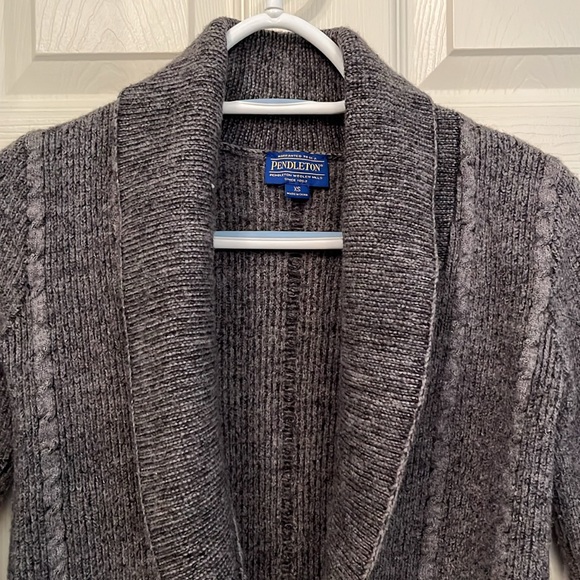 Pendleton Women’s Gray Merino Wool Cardigan Sweater Size Extra‎ Small - Picture 2 of 15
